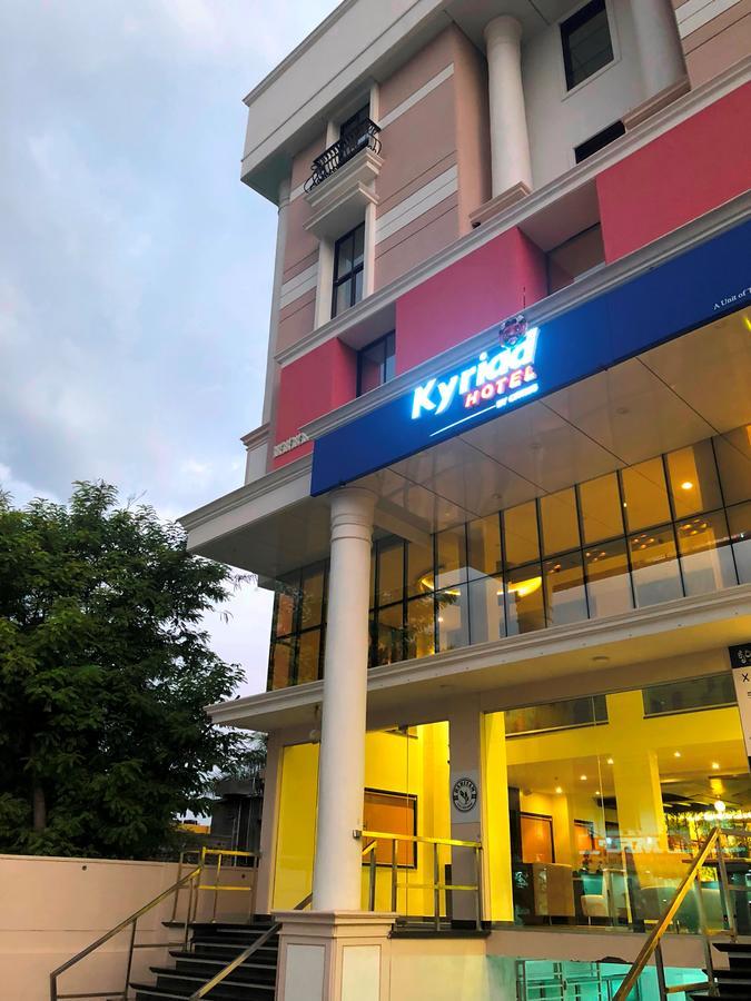 Kyriad Hotel Vijayapura By Othpl Биджапур Экстерьер фото